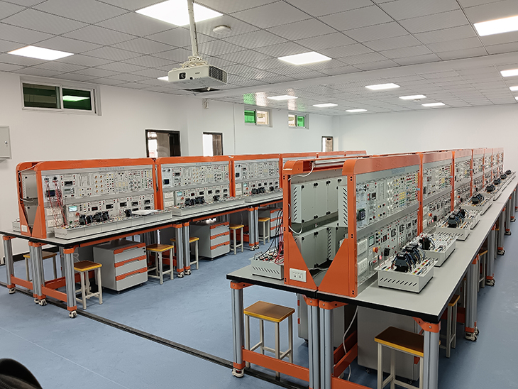 電工電子電氣控制綜合實(shí)訓(xùn)平臺(tái)